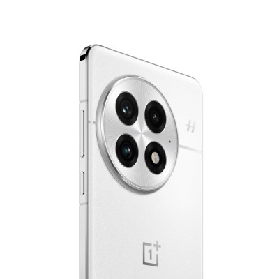 OnePlus 13 (12GB RAM, 256GB, Arctic Dawn) | Smarter with OnePlus