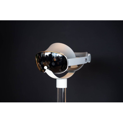 Samsung Galaxy XR Mixed Reality Headset with Android XR, Advanced Spatial Computing